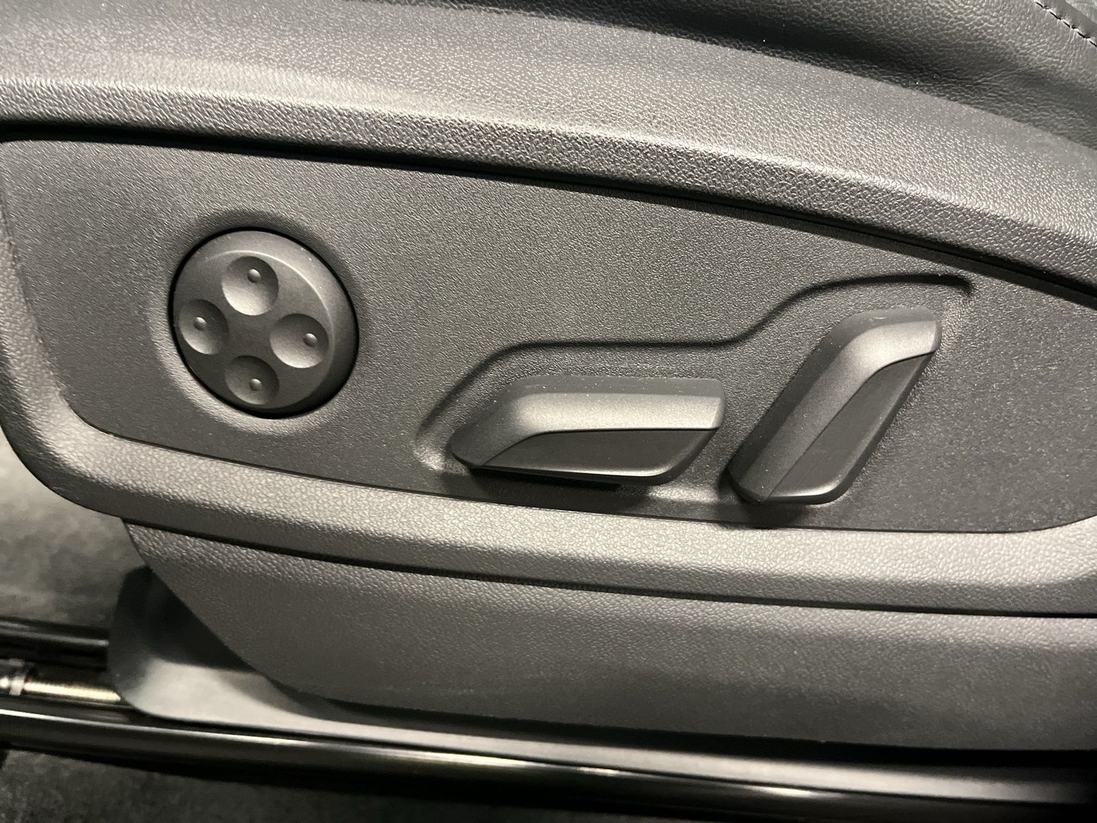 Audi SQ5 - Bild 13