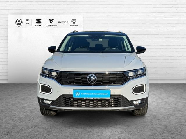 Fahrzeugabbildung Volkswagen T-ROC Active 1.5 TSI DSG KLIMA LED ALU