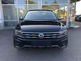 Volkswagen Tiguan Allspace 2.0 TDI DSG 4MOTION HIGHLINE - mit Diesel-Antrieb: Schwarz, Alcantara