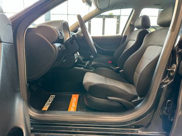 Seat Leon Torro*Klima*Radio*CD-Player*elektr. Fenster