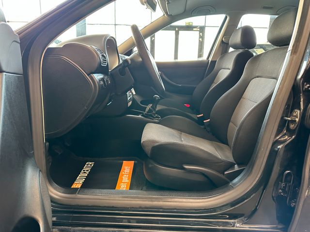 Seat Leon Torro*Klima*Radio*CD-Player*elektr. Fenster