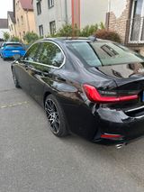 BMW 320d Sport Line Automatik Sport Line - BMW 320 Gebrauchtwagen in Wiesbaden