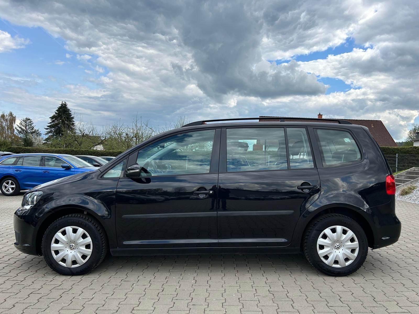 Fahrzeugabbildung Volkswagen Touran 1.6 TDI°7 Sitzer°Shz°Klimaauto.°2.Hand°