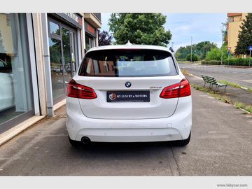 BMW 214 Active Tourer - 6