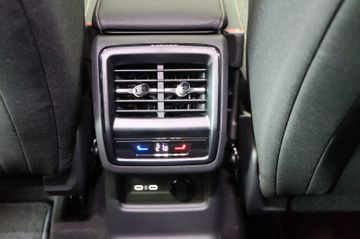 Skoda Kodiaq 1.5 TSI 7-Sitze Matrix Navi AHK