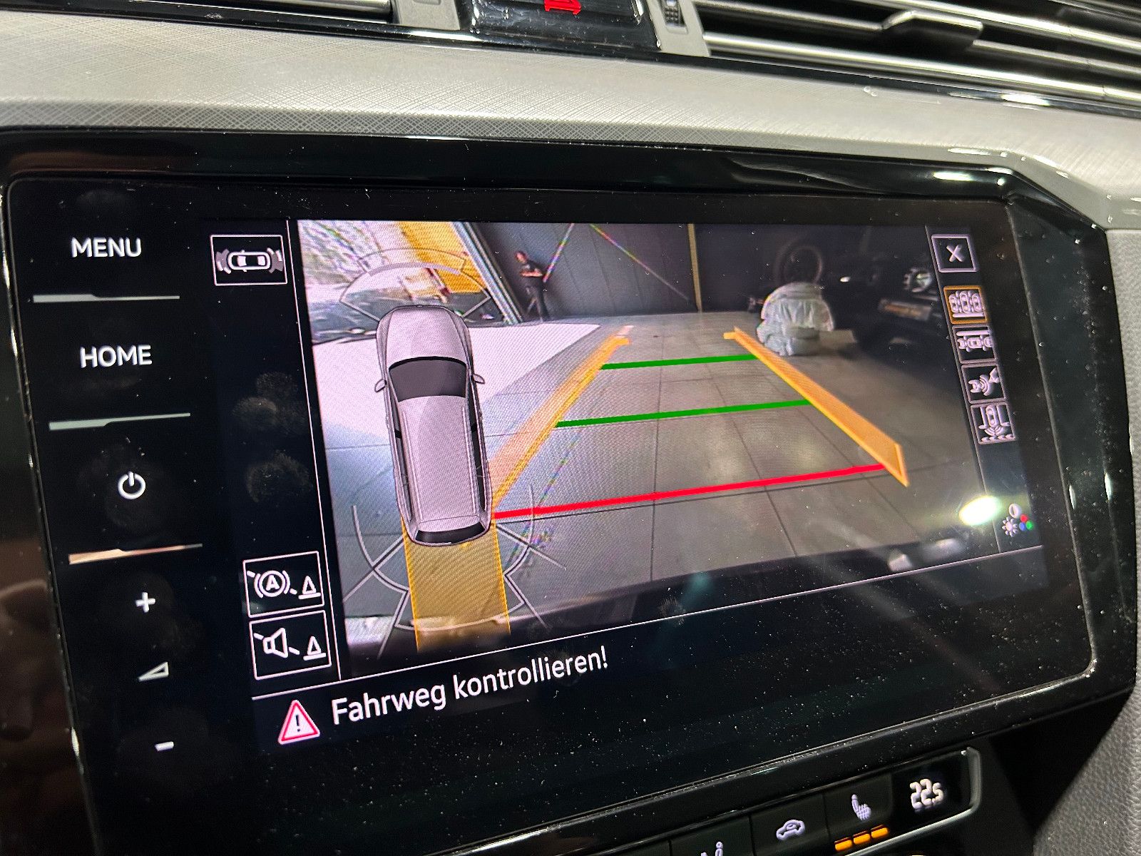 Fahrzeugabbildung Volkswagen Passat Variant GTE/APPLE/KAMERA/NAVI/ACC/8-FACH/