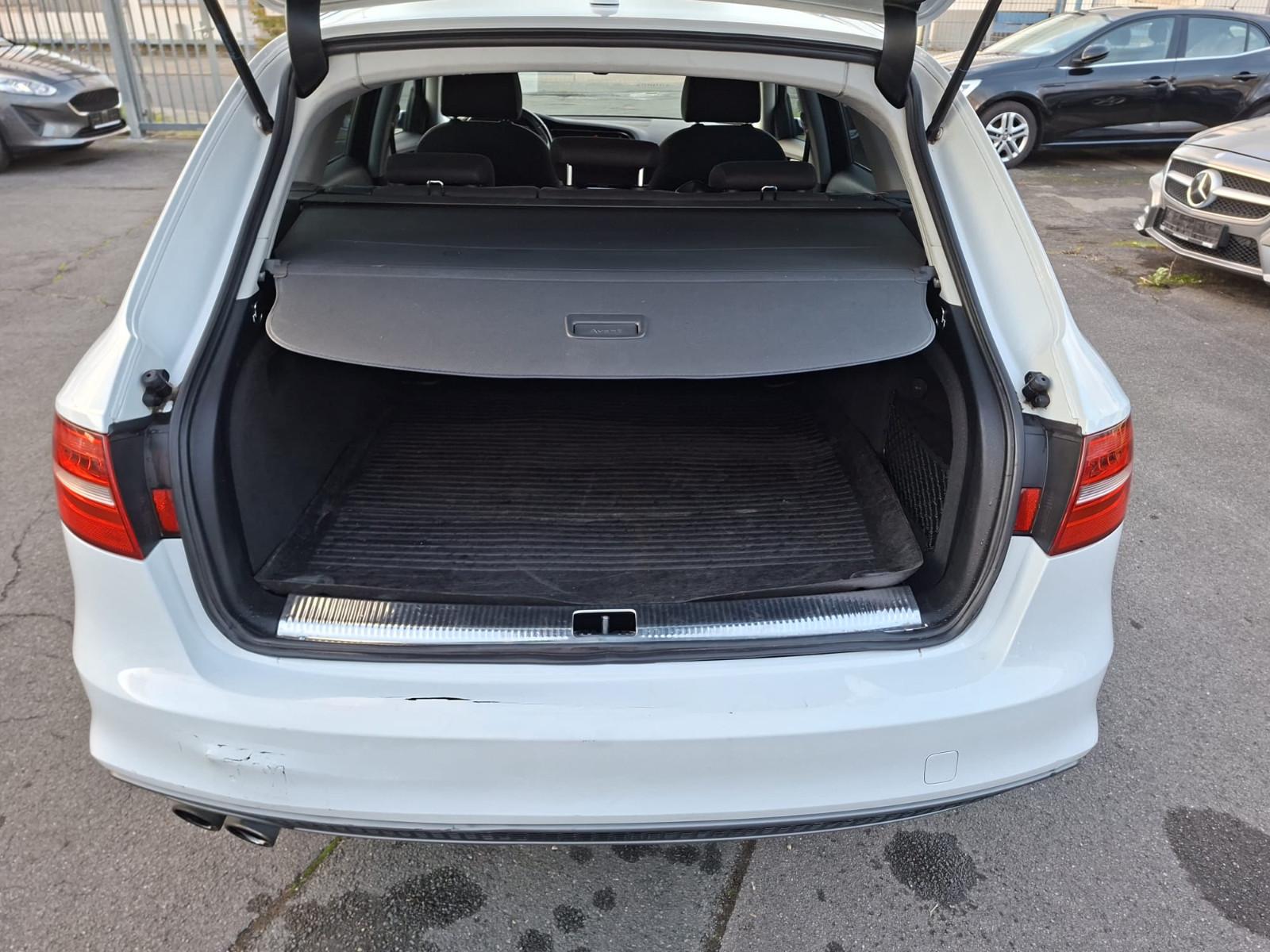 Audi A4 2015 — photo 18