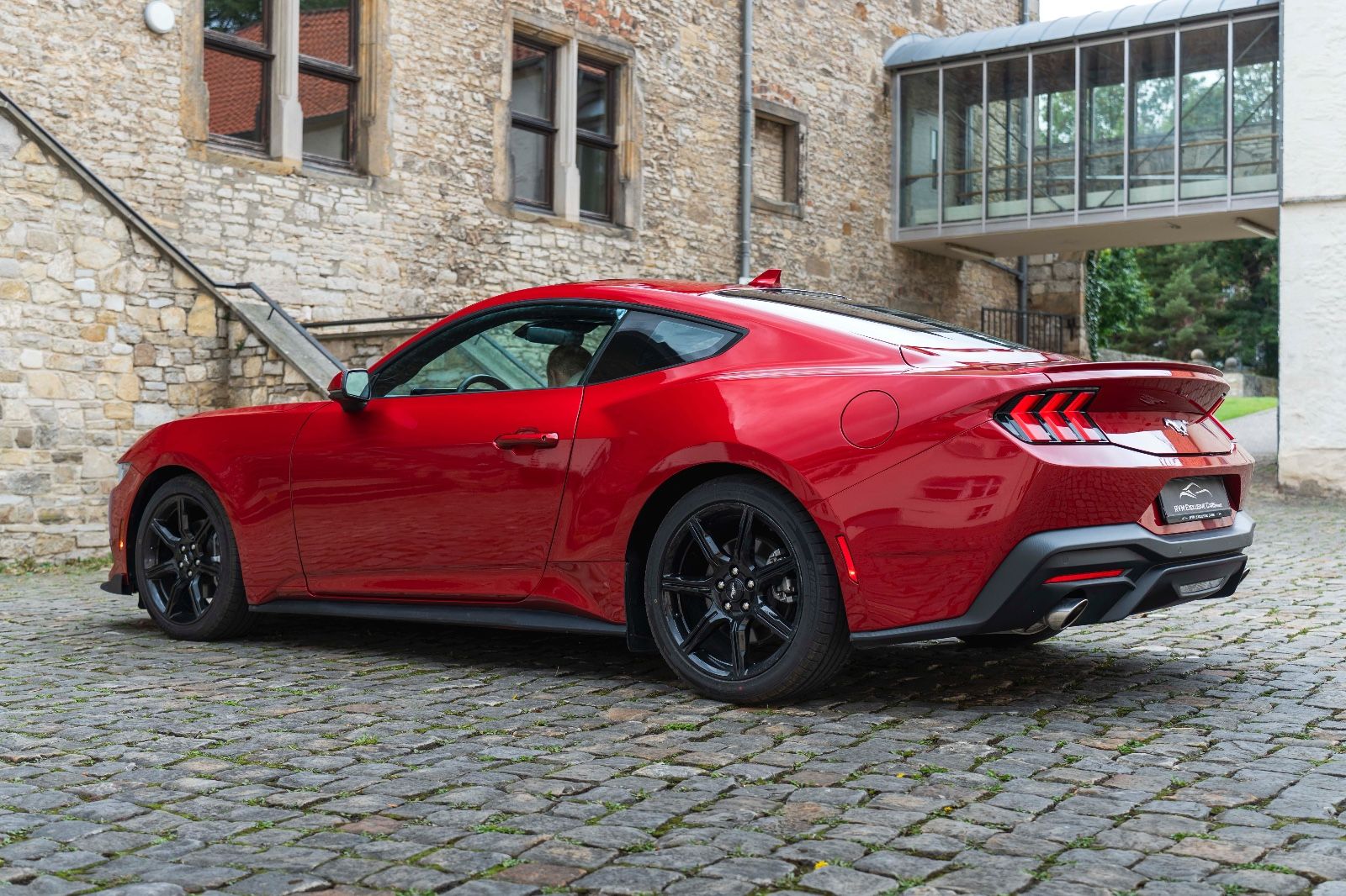 Fahrzeugabbildung Ford Mustang Ecoboost B&O LED KAM ACC CARPLAY TOTW