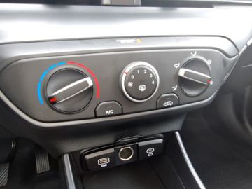 Hyundai i20 1.2 Select (79PS) Funktionspaket