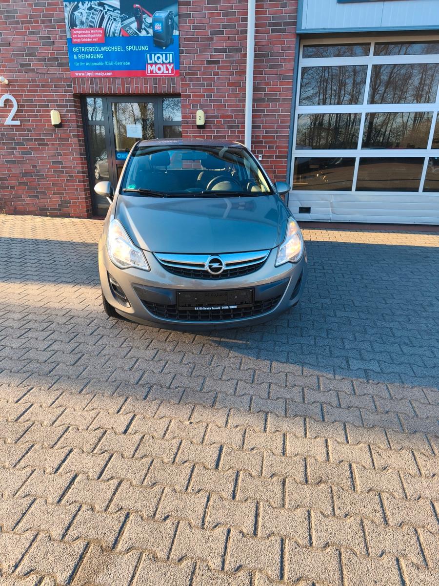 Opel Corsa D Edition TÜV Inspektion Neu Ganzjahresrei