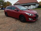 Hyundai i40 cw 2.0 GDI Style Style - Hyundai i40 Style mit Benzin-Antrieb