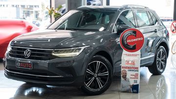 Volkswagen Tiguan - 1