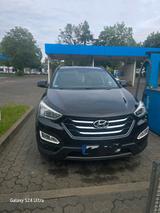 Hyundai Santa Fe 2.2 CRDi (197 PS) 2. Hand... - Hyundai Grand Santa Fe von privat