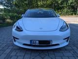 Tesla Model 3 Standard-Reichweite Plus - Hinterrad... - Tesla Gebrauchtwagen von 2021