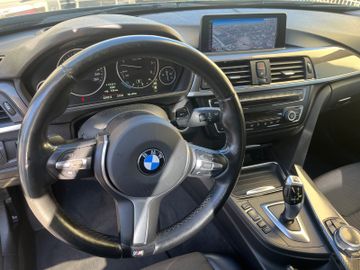 BMW 330 - 6