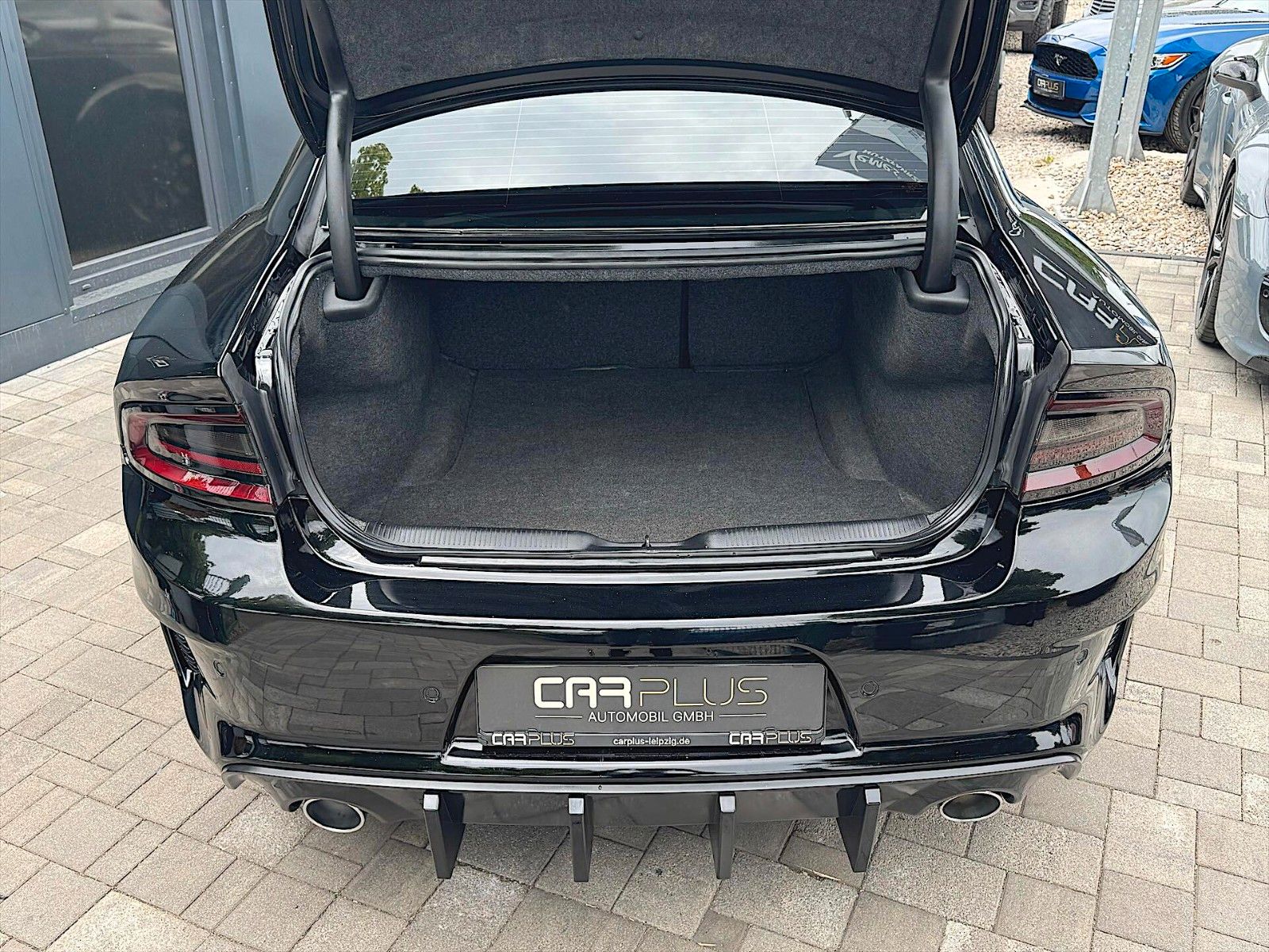 Fahrzeugabbildung Dodge Charger 6.4 SRT Black Edition WIDE BODY Perform.
