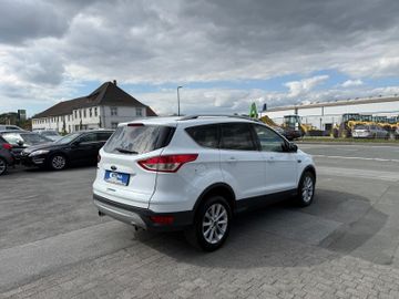 Ford Kuga - 8