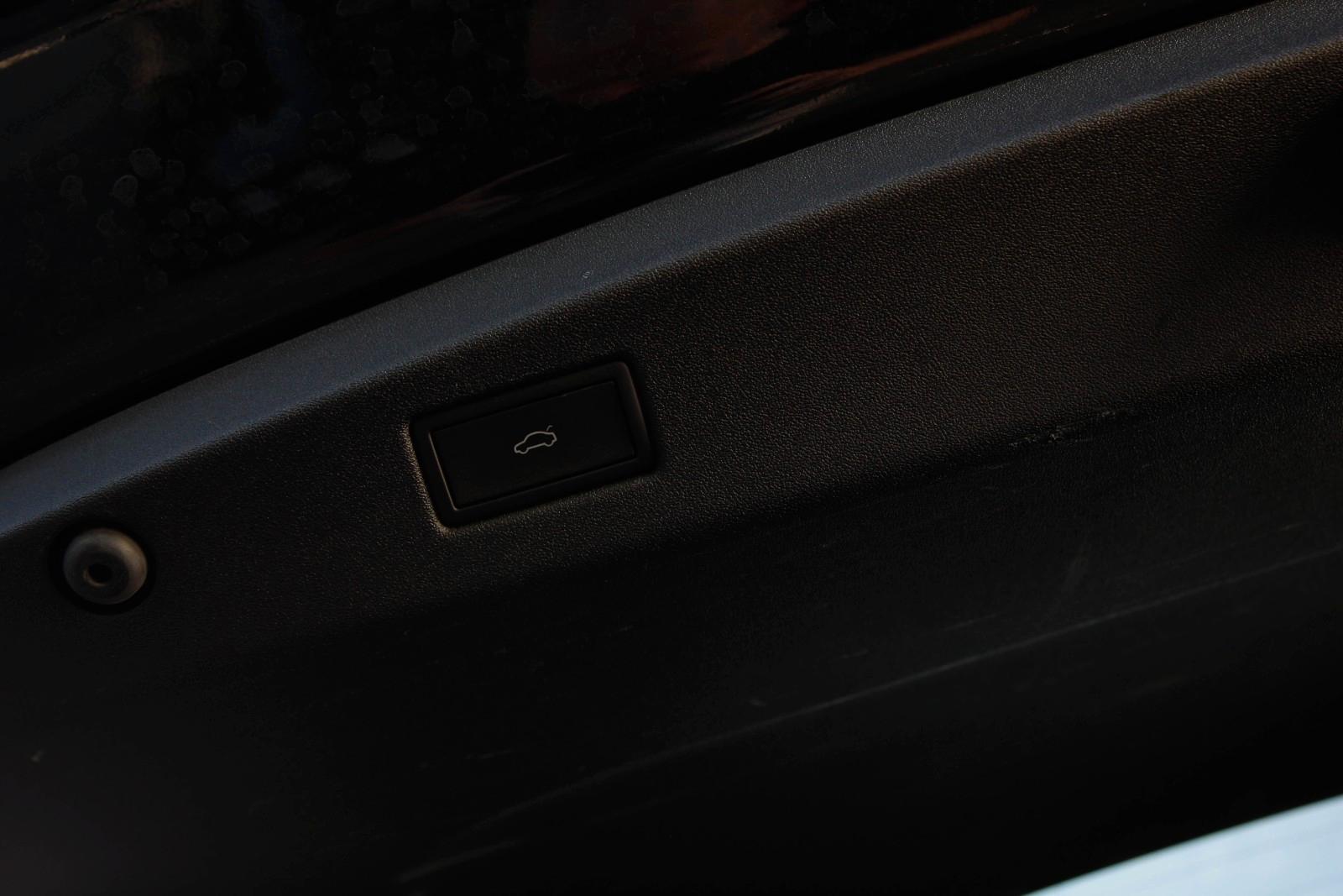 Volkswagen ID.7 Pro 210kW/HUD/Memory/Matrix/32353netto