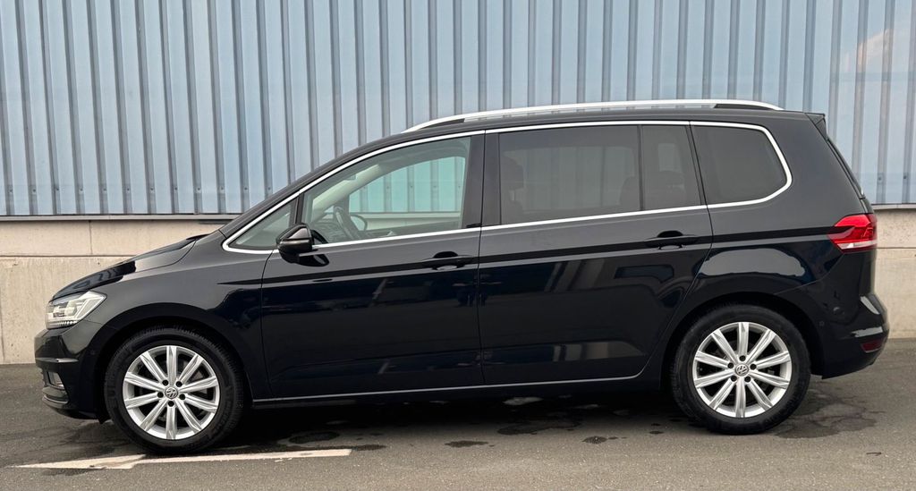 Image of Volkswagen Touran