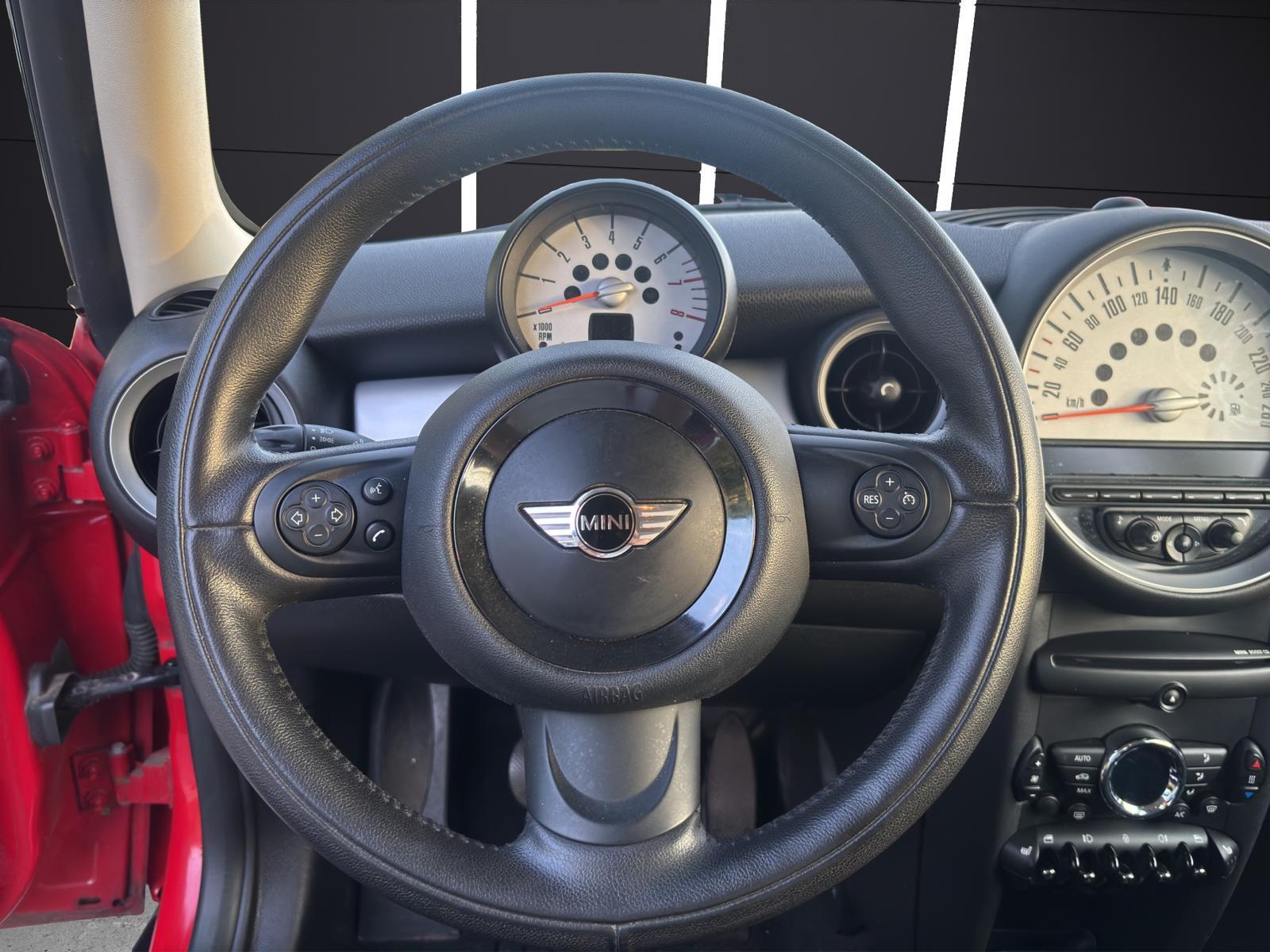 MINI Cooper Pepper /SITZHEIZUNG PDC/ *TÜV NEU*