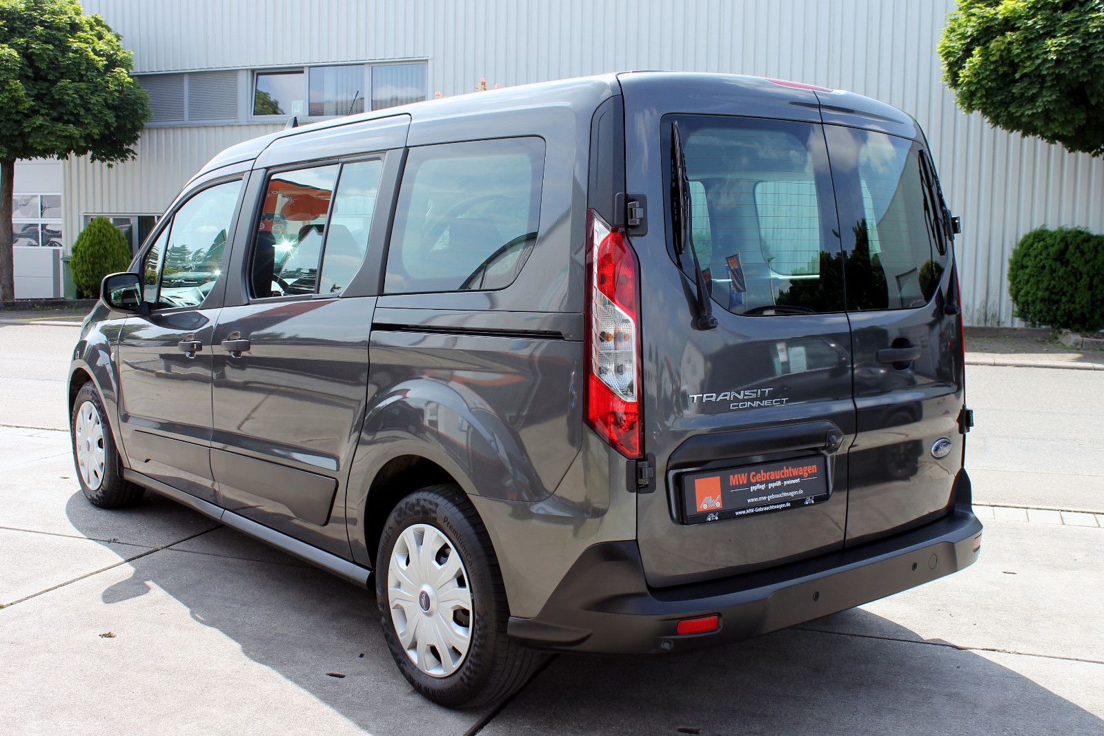 Fahrzeugabbildung Ford Transit Connect 230 L2 Trend KAM PDC TEMP NAV BT