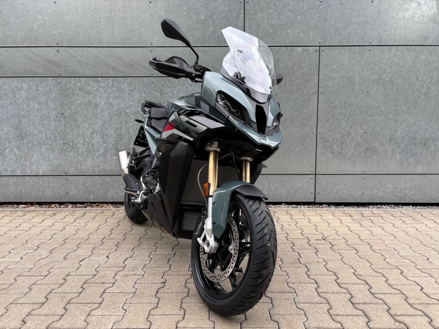 Fahrzeugabbildung BMW S 1000 XR Sport 2 Pakete Tieferlegung