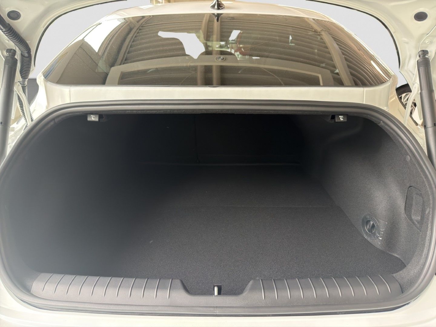 Hyundai IONIQ 6 – Bild 9