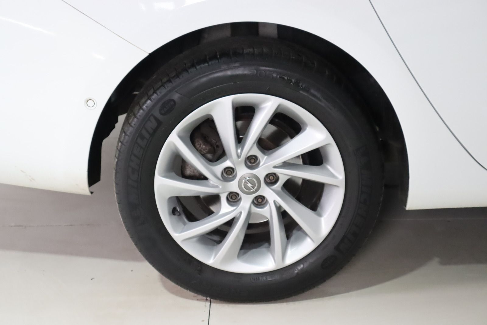 Fahrzeugabbildung Opel Astra K Sports Tourer 1.4 Turbo * LED Matrix * I