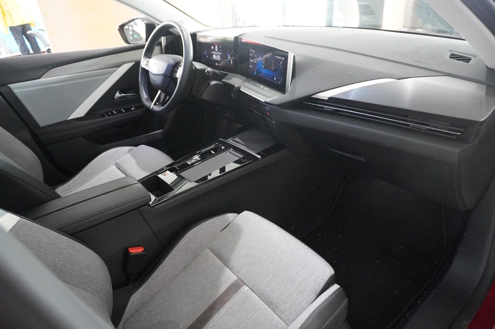 Fahrzeugabbildung Opel Astra L ST 1.5D ELEGANCE NAVI/LED/KAMERA/SHZ/DAB
