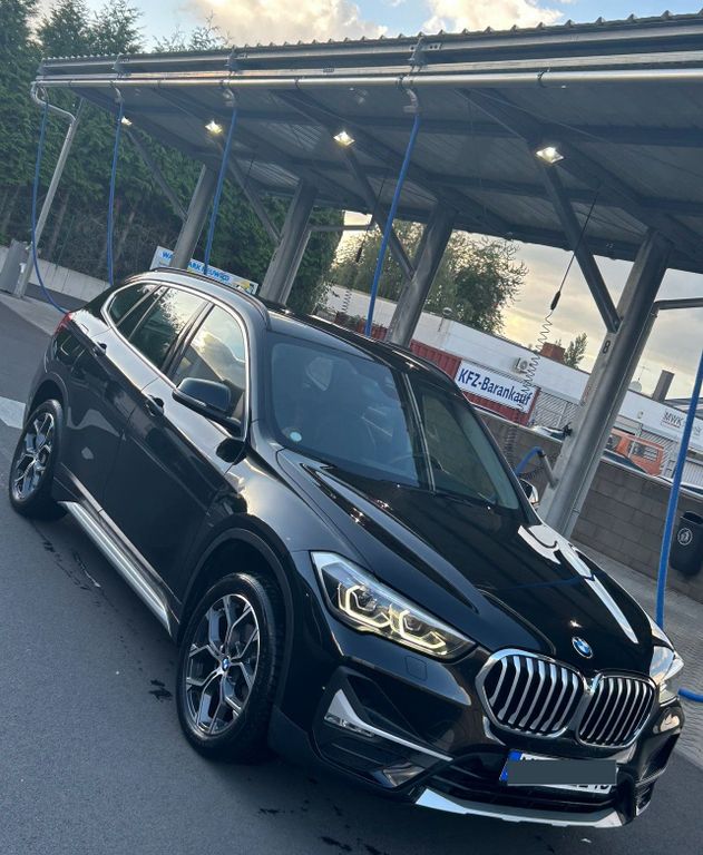 Image of BMW X1