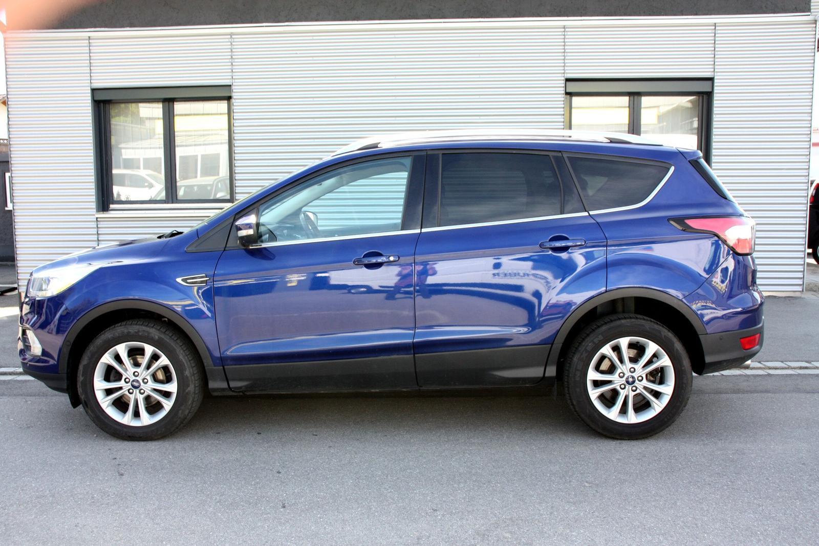 Ford Kuga Titanium MY 2018  AHK abnehmbar viele Paket
