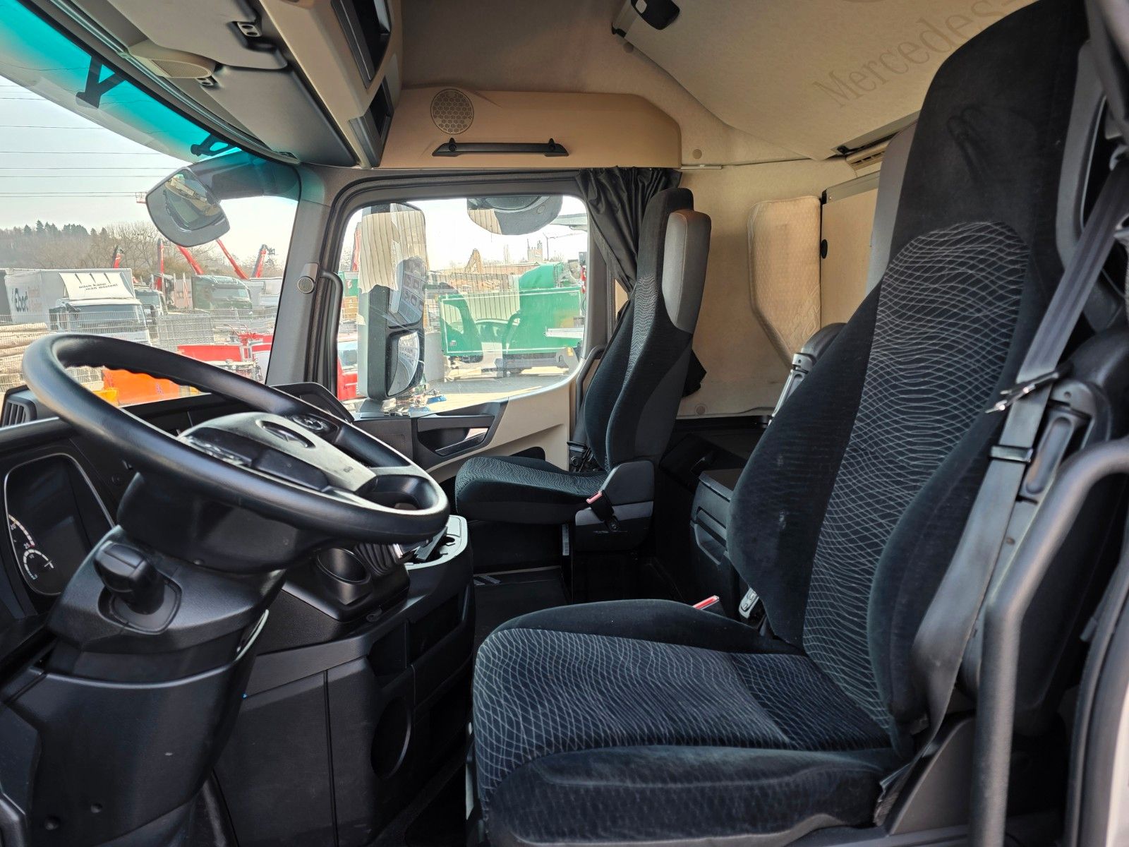 Fahrzeugabbildung Mercedes-Benz Actros 2543 L 6x2 Palfinger PK 18002-EH D Funk
