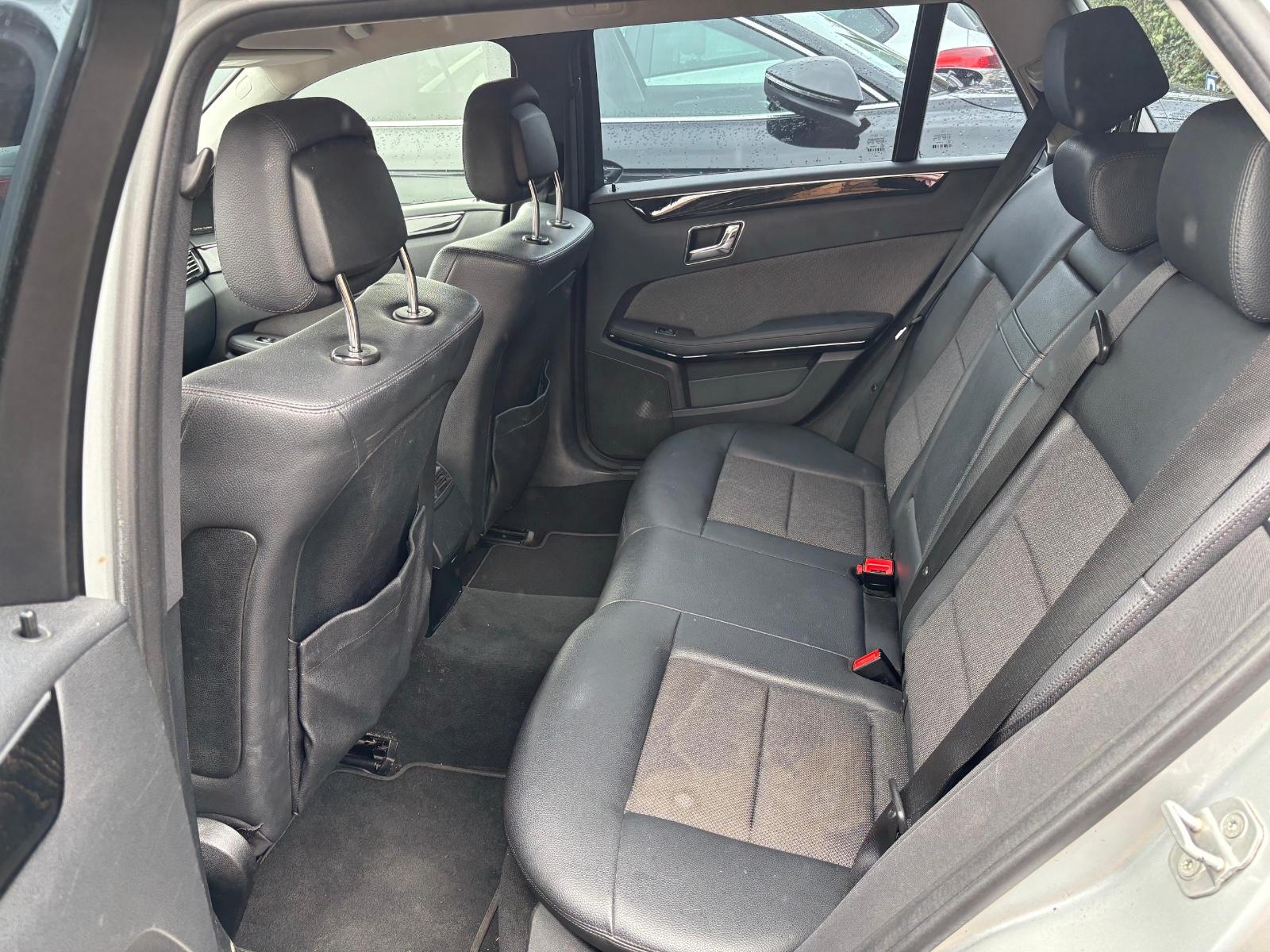 Mercedes-Benz E250 2010 — photo 7