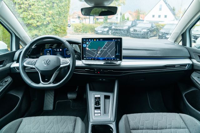 Volkswagen Golf 8 2.0 TDI LIFE/ BUSINESS/ AHK/ LED+ Volkswagen Golf 8 2.0 TDI LIFE/ BUSINESS/ AHK/ LED+