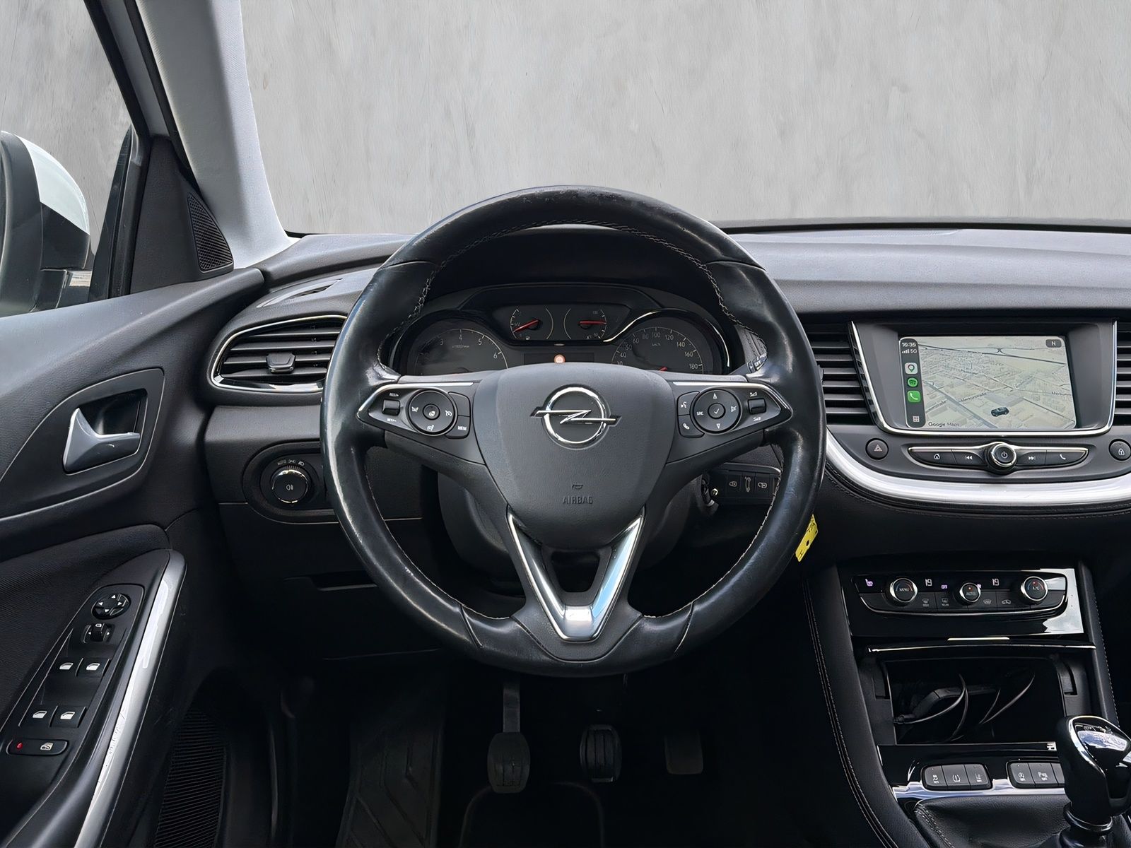 Fahrzeugabbildung Opel Grandland Edition SITZHEIZ. PDC 2 ZONEN KLIMAAUT