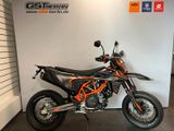 KTM 690 SMC-R  "Black Mamba" - Offers matching your search criteria