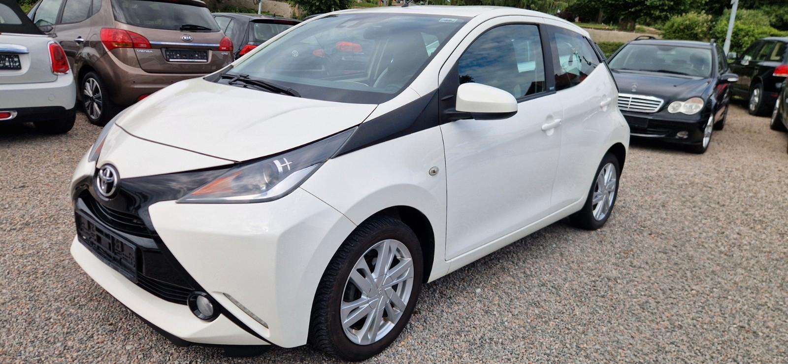 Toyota Aygo AYGO x-play Edition-S
