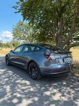 Tesla Model 3 Allradantrieb mit Dualmotor Performa... - Tesla Model 3 in Ludwigshafen