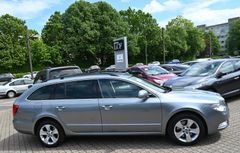 SKODA Superb Combi 2.0 TDI Ambition Klimaautom.  Navi