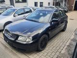 Audi A3 1.6L  5 Türig wenig km Scheckheft - gebrauchte Audi A3 aus dem Jahr 1999