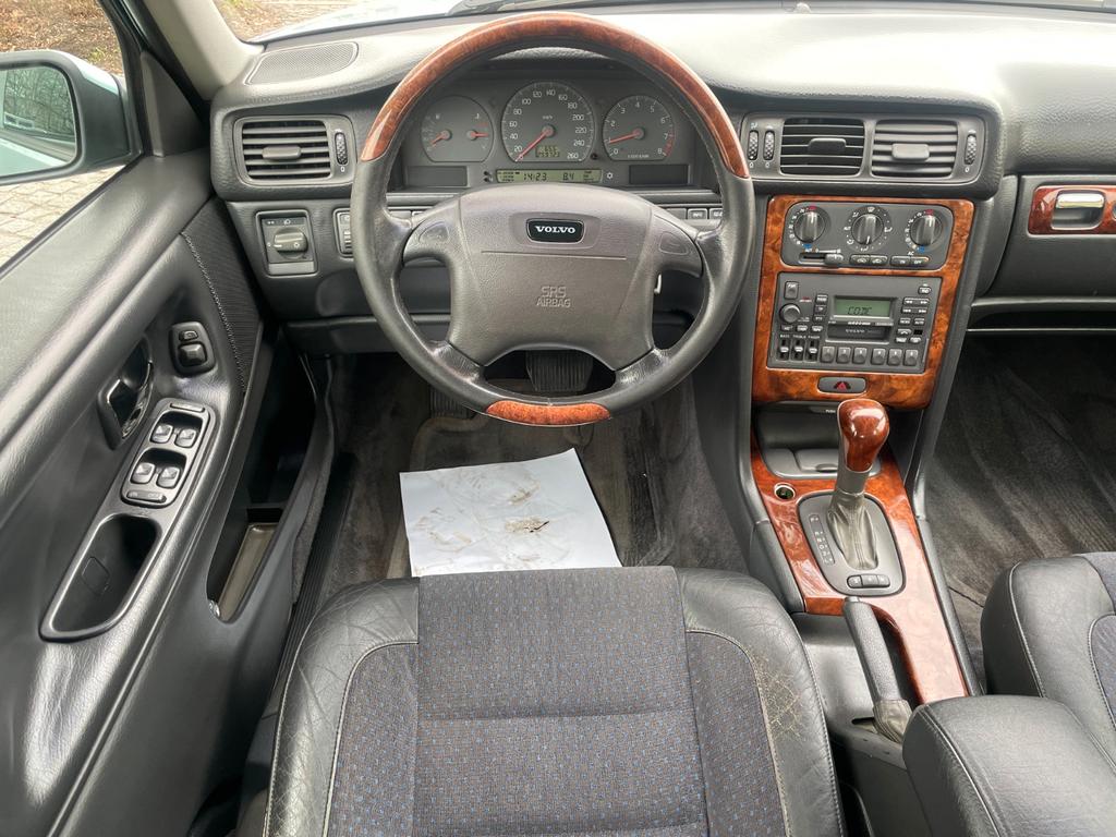 Volvo S70