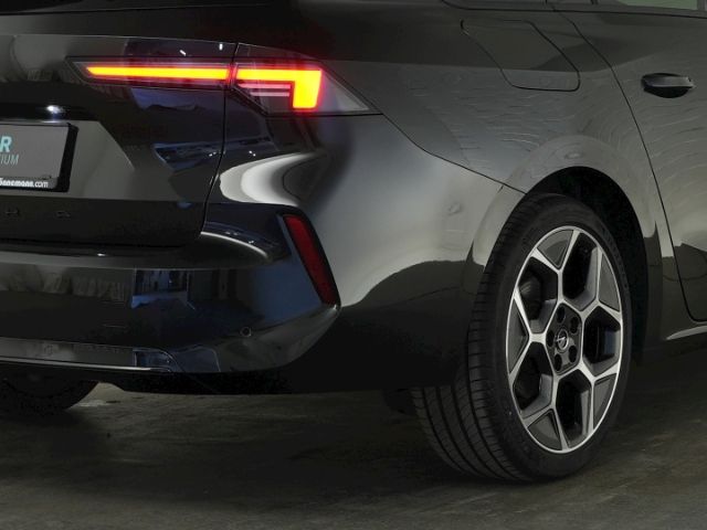 Astra L ST ULTIMATE AT+ANHÄNGERKUPPLUNG+LED MATR