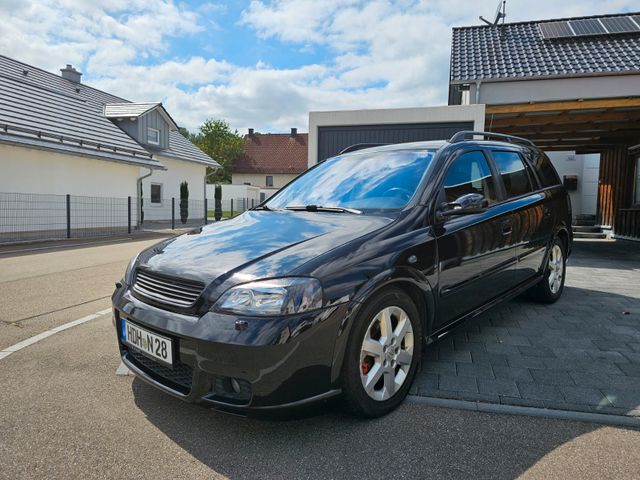 Opel Astra 2.0 Turbo OPC