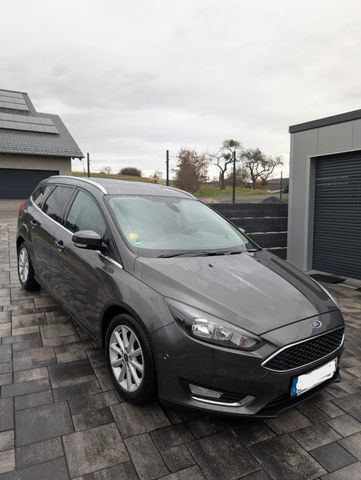 Ford Focus 1,5 TDCi 120PS / Kombi / Wintervollpak