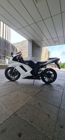 Kawasaki Ninja ZX-6R