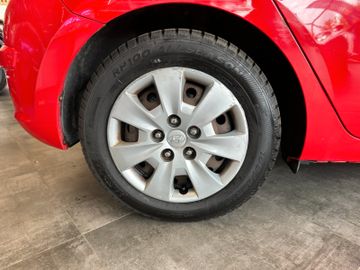 MYAUTOCENTER – Gebraucht- und Jahreswagen mit Werkstattservice in Pfaffenhofen Hyundai i30 *Scheckheft*Klimaanlage*TÜV-NEU*