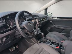 VW Touran 1.4 TSI DSG Highline Pano LED AHK Massage