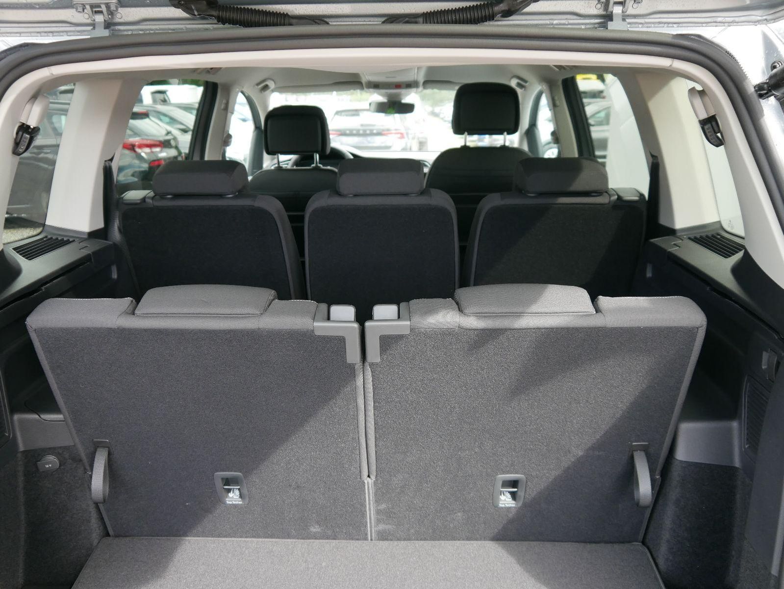 Volkswagen Touran - Bild 9