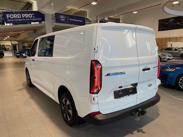 Fahrzeugabbildung Ford Transit Custom E 320 L2 Trend Doppelkabine RWD E