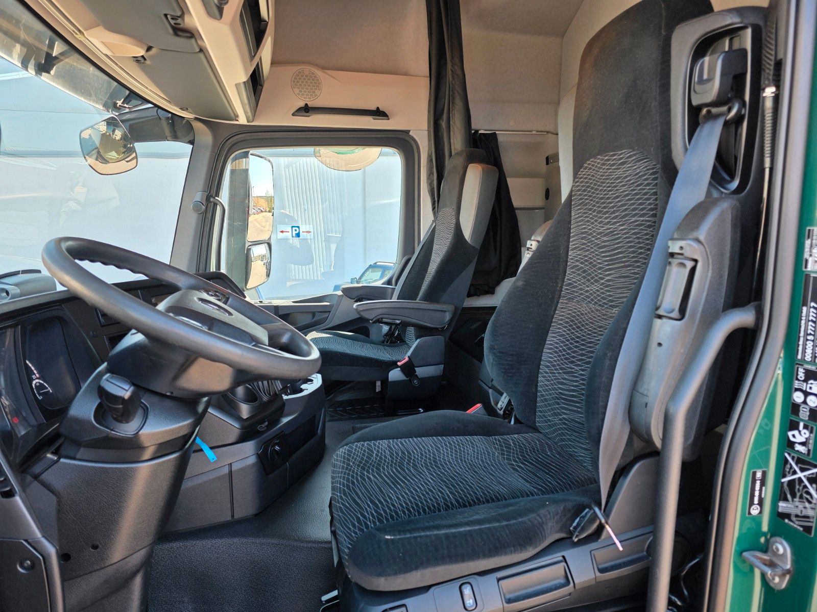 Fahrzeugabbildung Mercedes-Benz Arocs 2651 L 6x4 Cranab TZ12.2 (9,3)